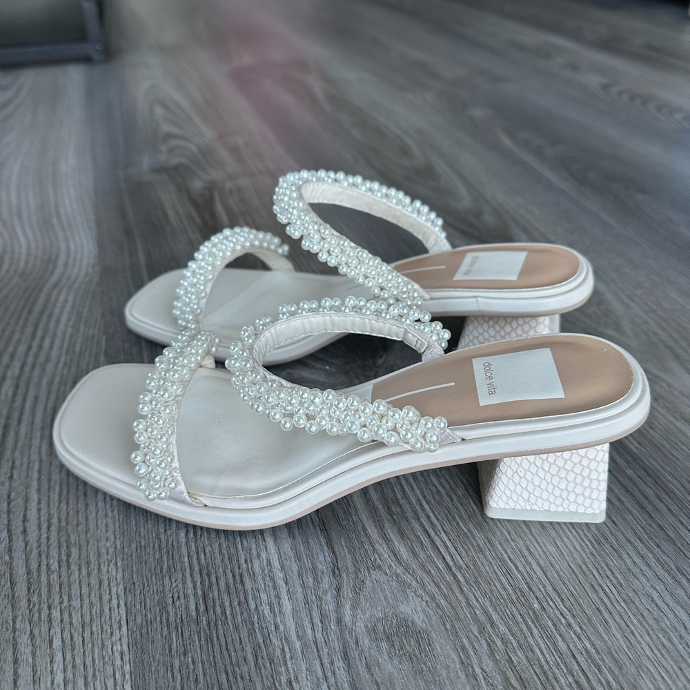 Dolce Vita River Pearl Heels